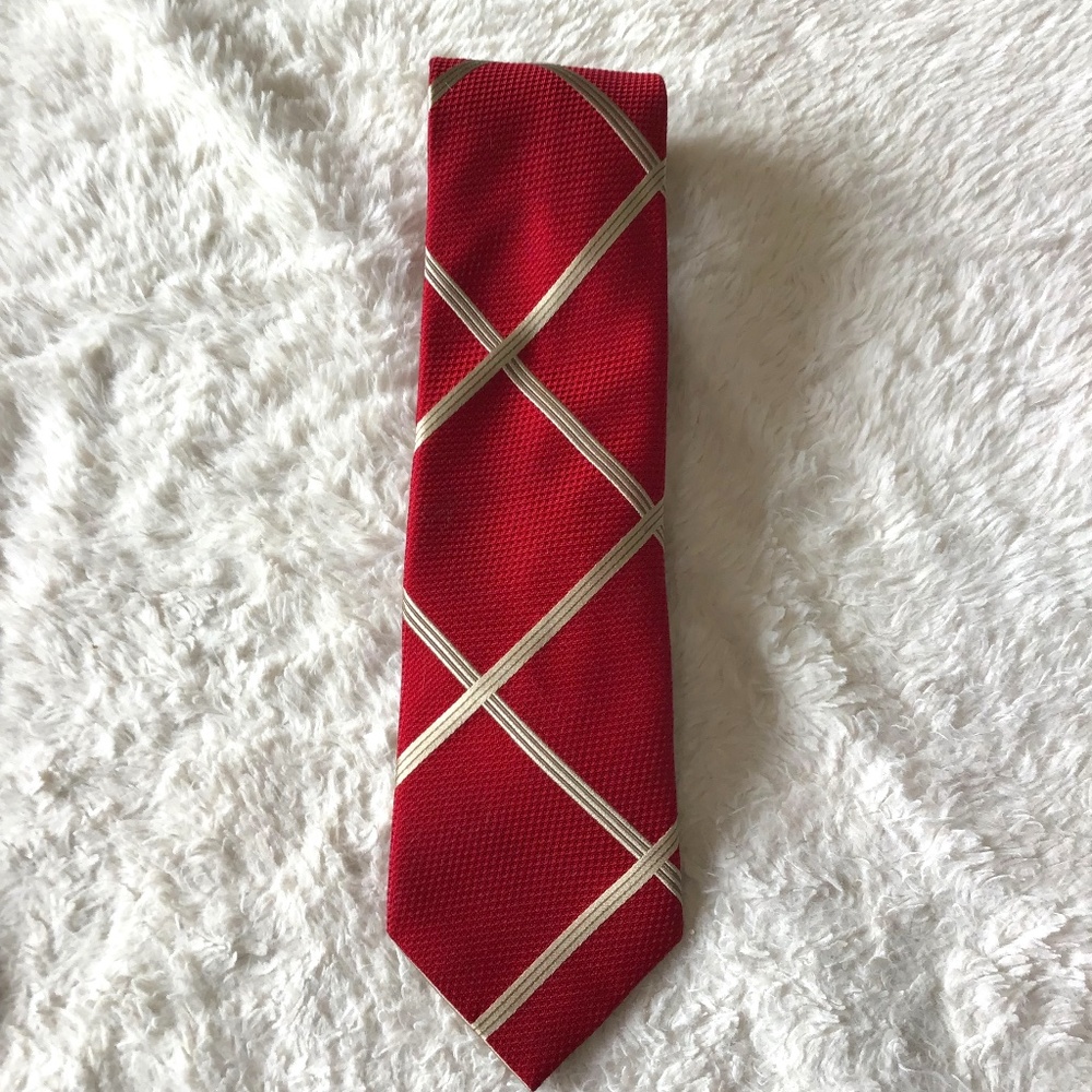 Ben Sherman Men Necktie Red Gold Crosshatch Pattern Silk Stripe Career Classic